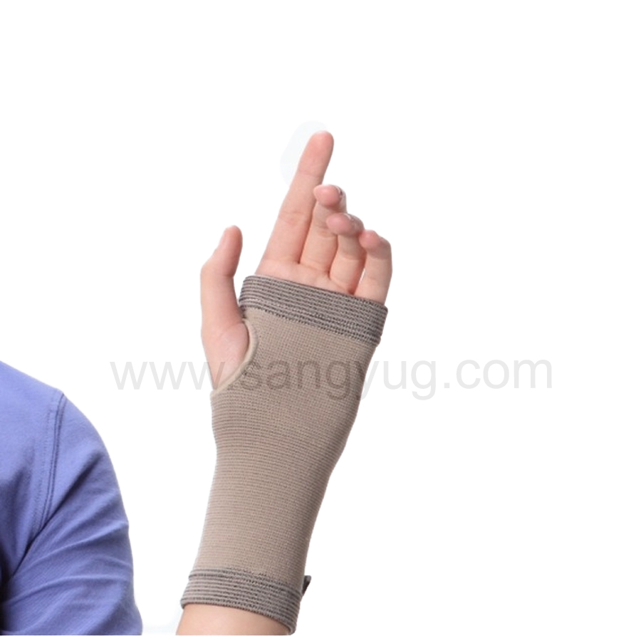 Bamboo Charcoal Wrist Palm Support – Beige Medium