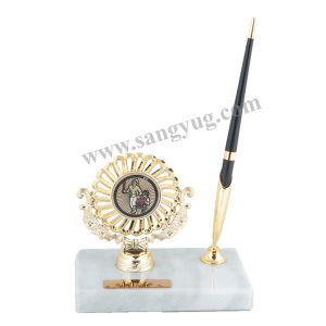 Deskset Marble Base With Ball Trophy On It 1Pen Marble