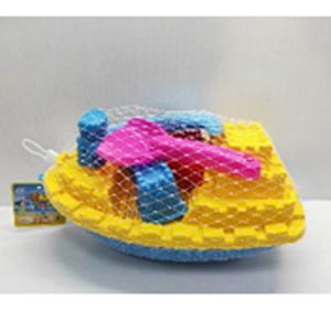 Beach Toys 5 Small Asstd Toys In Big Plastic Ship, All In Netbag