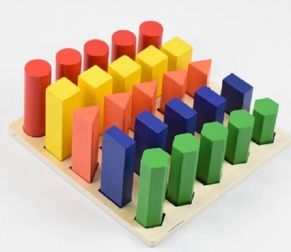 PEG Board, 5 3D Shapes, 5 Colors, 25Pcs Block Size:20.3*20.3*1cm