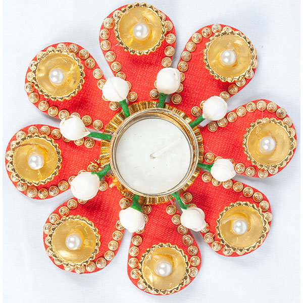 Fancy Candle Tray With Candle Stand in Centre, 15cm