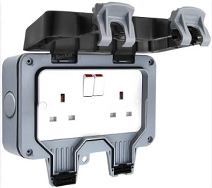 Double Switched 13A Outdoor Weatherproof Socket