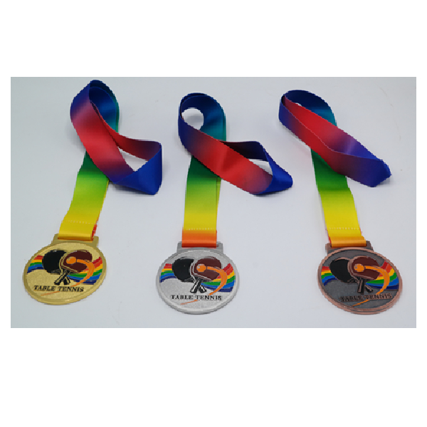 Silver Medal For Table Tennis With Embossed Colorful Artwork. Size: 70Mm Diameter And 4Mm Thickness